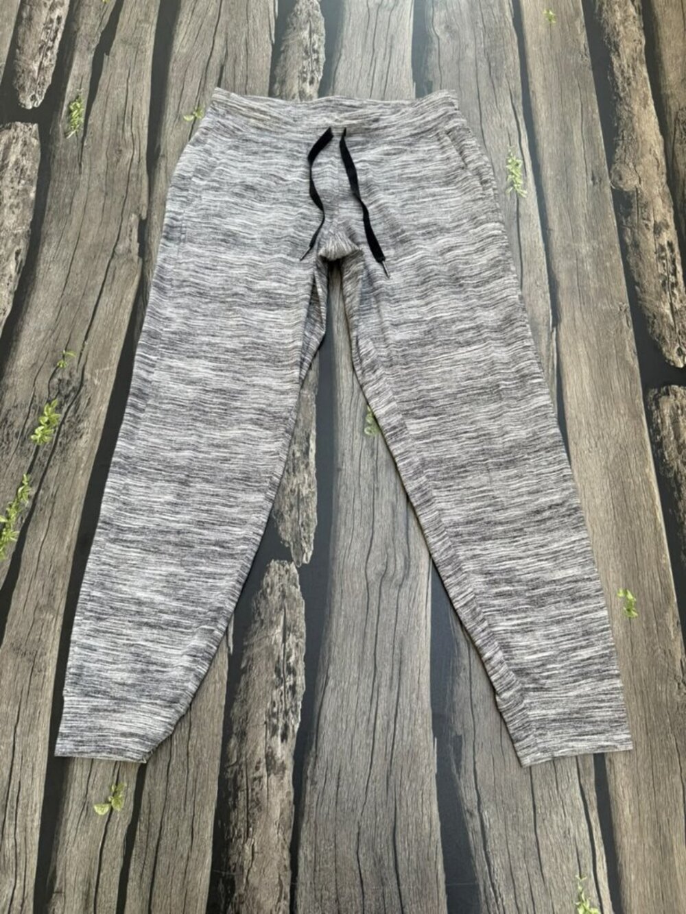 Lululemon Scuba Jogger Space Dye Heathered Grey Size 8